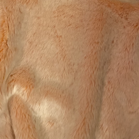 Zara salmon pink fur pull over. - Picture 2 of 8